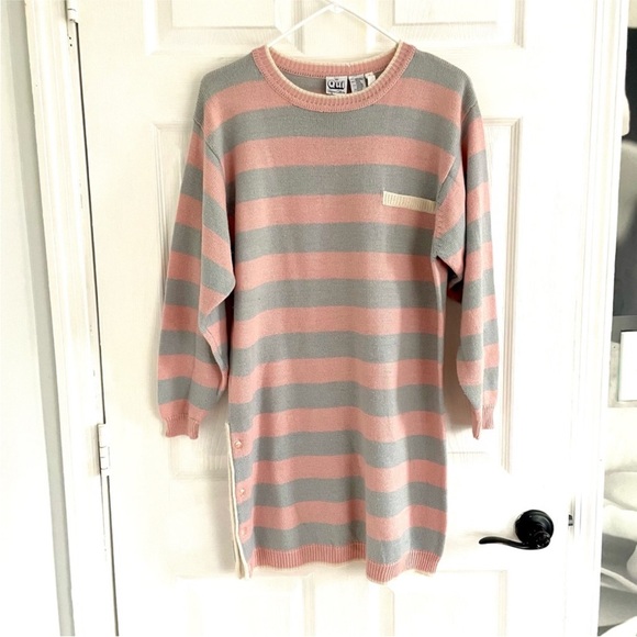 Bundle of 5 tops Size S - Picture 14 of 16